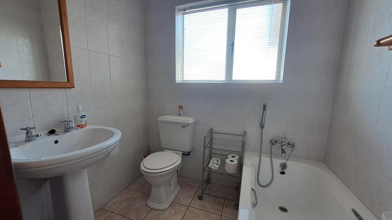 2 Bedroom Property for Sale in Stilbaai Wes Western Cape